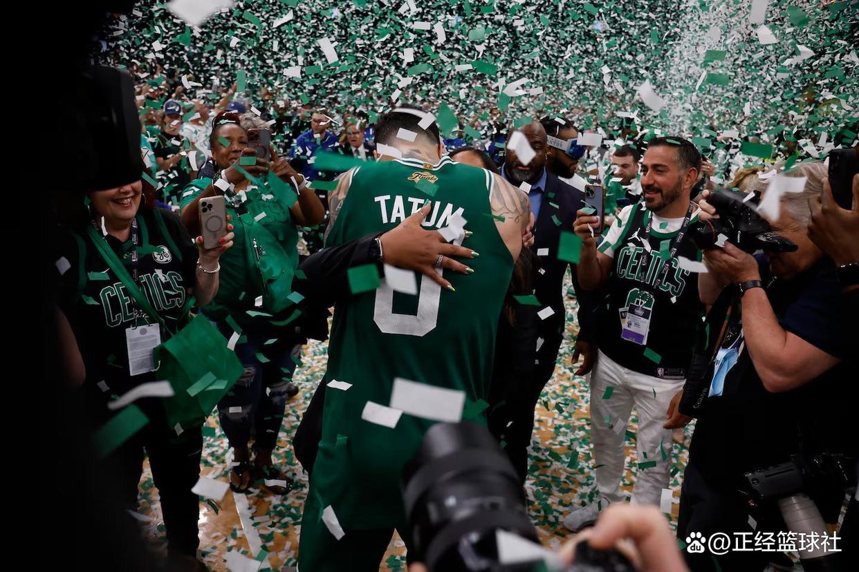 塔图姆在雄鹿比赛中大胜，赛况扑朔迷离引发热议！的简单介绍