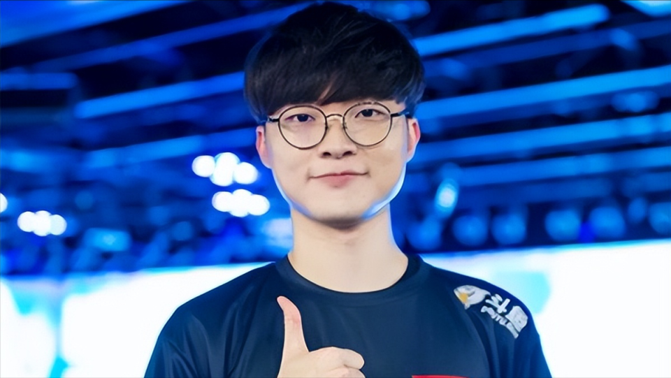 Faker巅峰对决,Karsa与30激战快船分钟,势不可挡胜负难料!的简单介绍 Faker巅峰对决,Karsa与30激战快船分钟,势不可挡胜负难料!的简单介绍