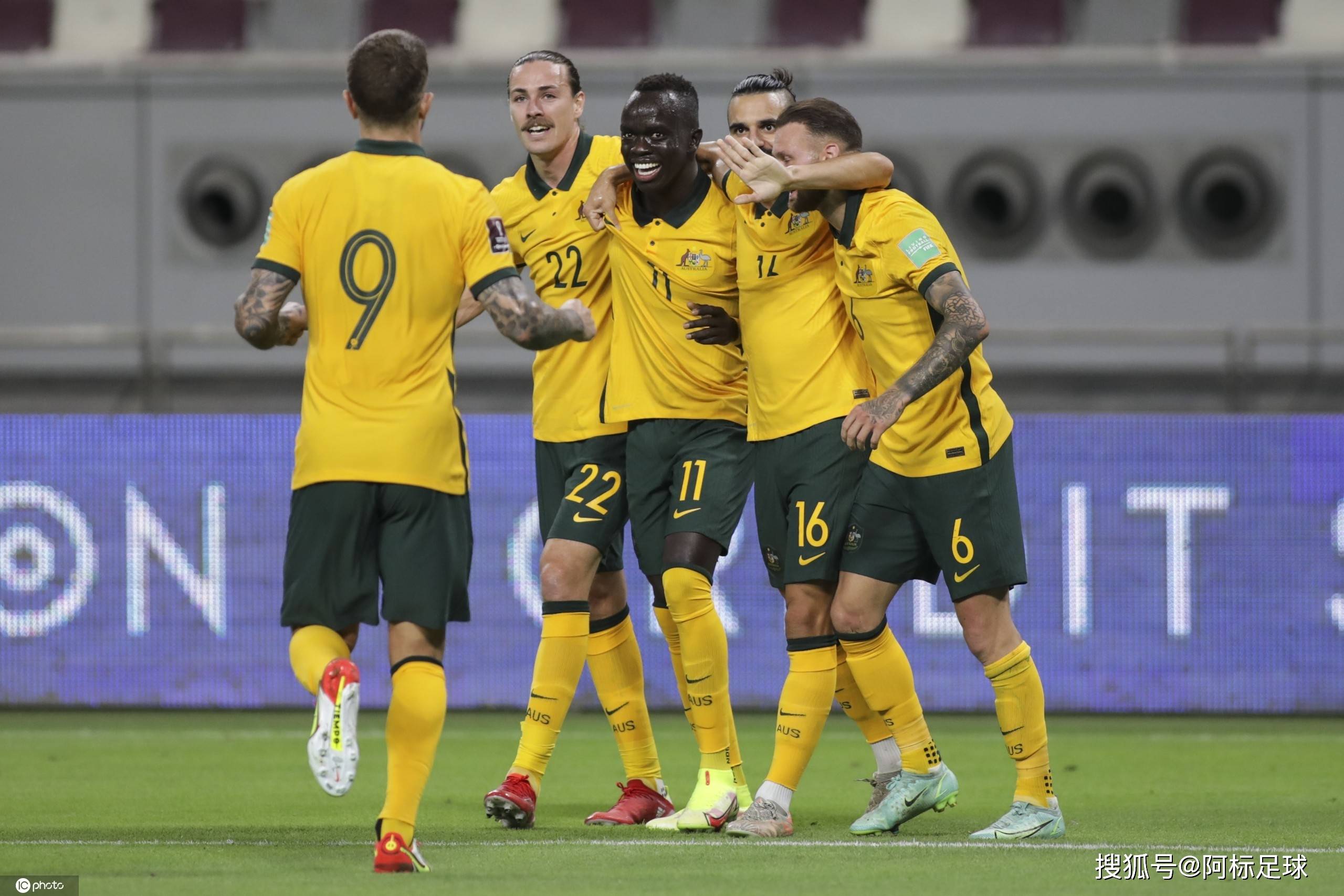 包含内马尔关键节点赛事规则更新，澳大利亚队带队取胜！的词条